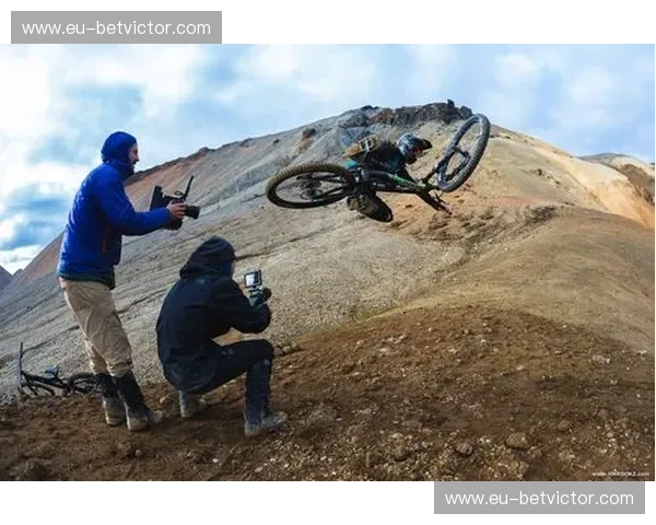 荣耀之巅：卡哈耶与播求的宿命对决，一场关于传奇与传承的史诗